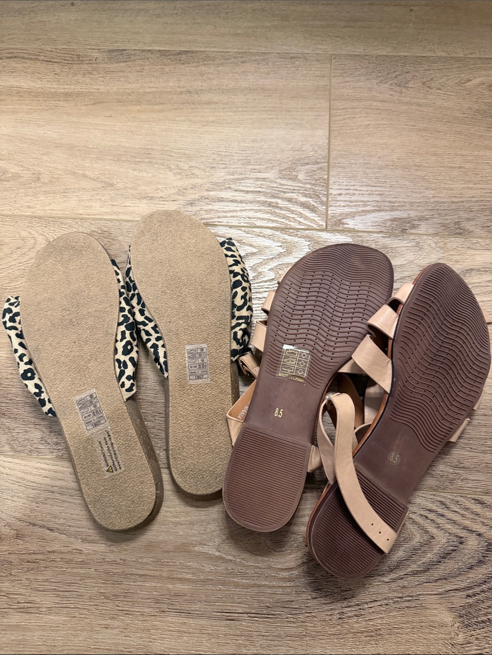 2 pairs of sandals- both size 8 1/2 - Picture 2 of 2